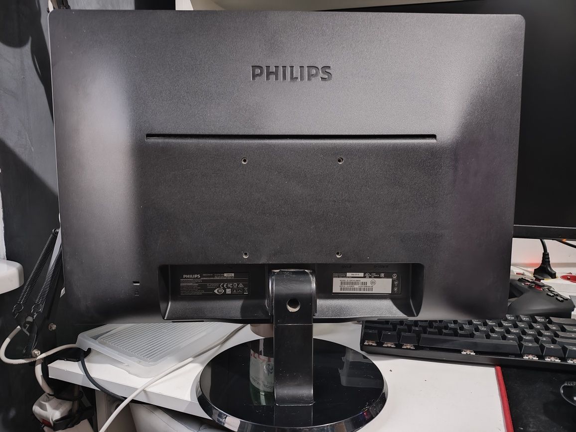 Monitor Philips 220V4L 22" 1680x1050 HD+ LCD