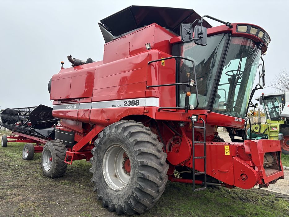 Комбайн Case 2388 з жаткою Flex 1020