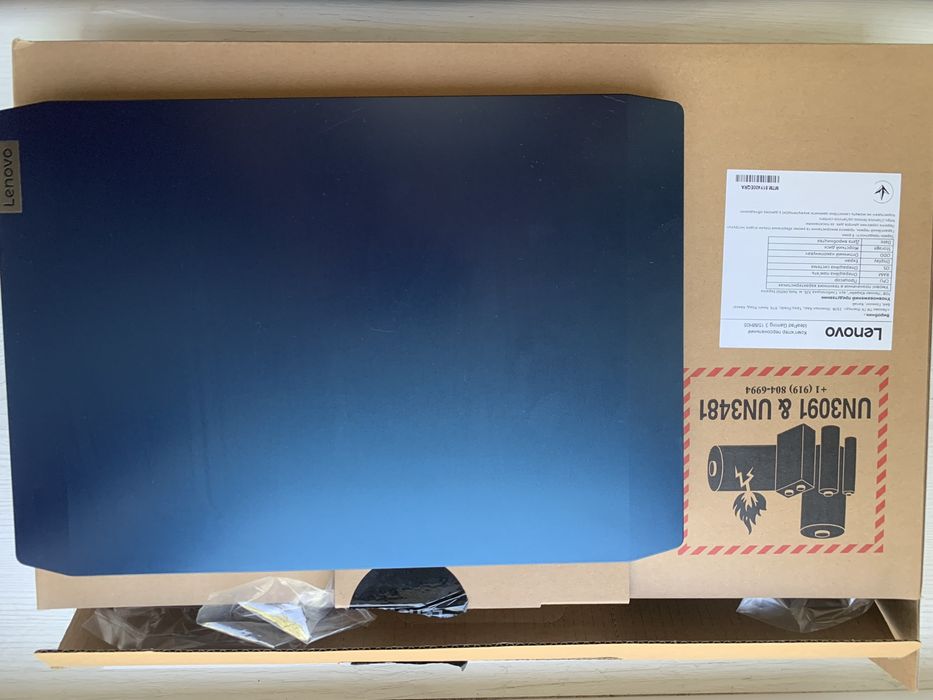 Lenovo IdeaPad Gaming3 15IMH05 Chameleon Blue