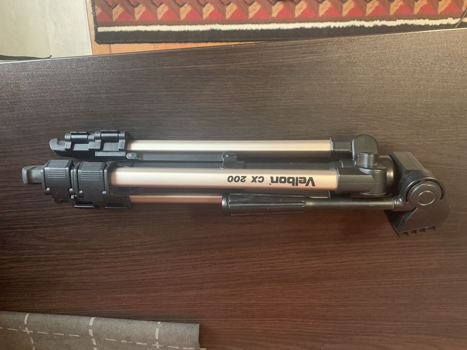 Продам штатив Velbon cx 200