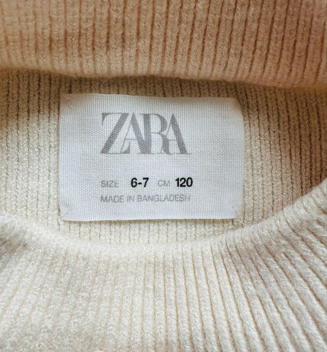 Теплий трикотажний светр Zara для дівчинки 6-7 років на зріст 120-122