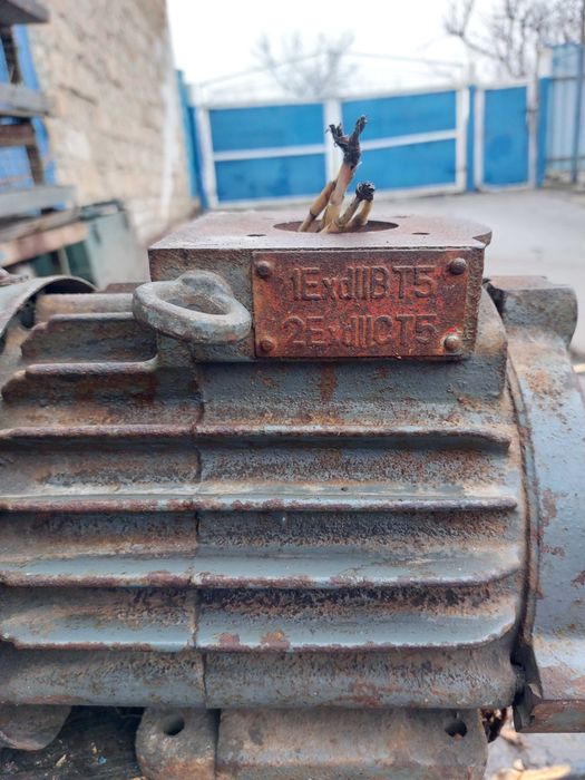 Електро двигун 2.2 квт