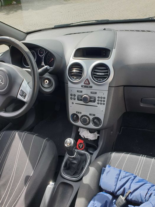 Opel corsa em bom estado