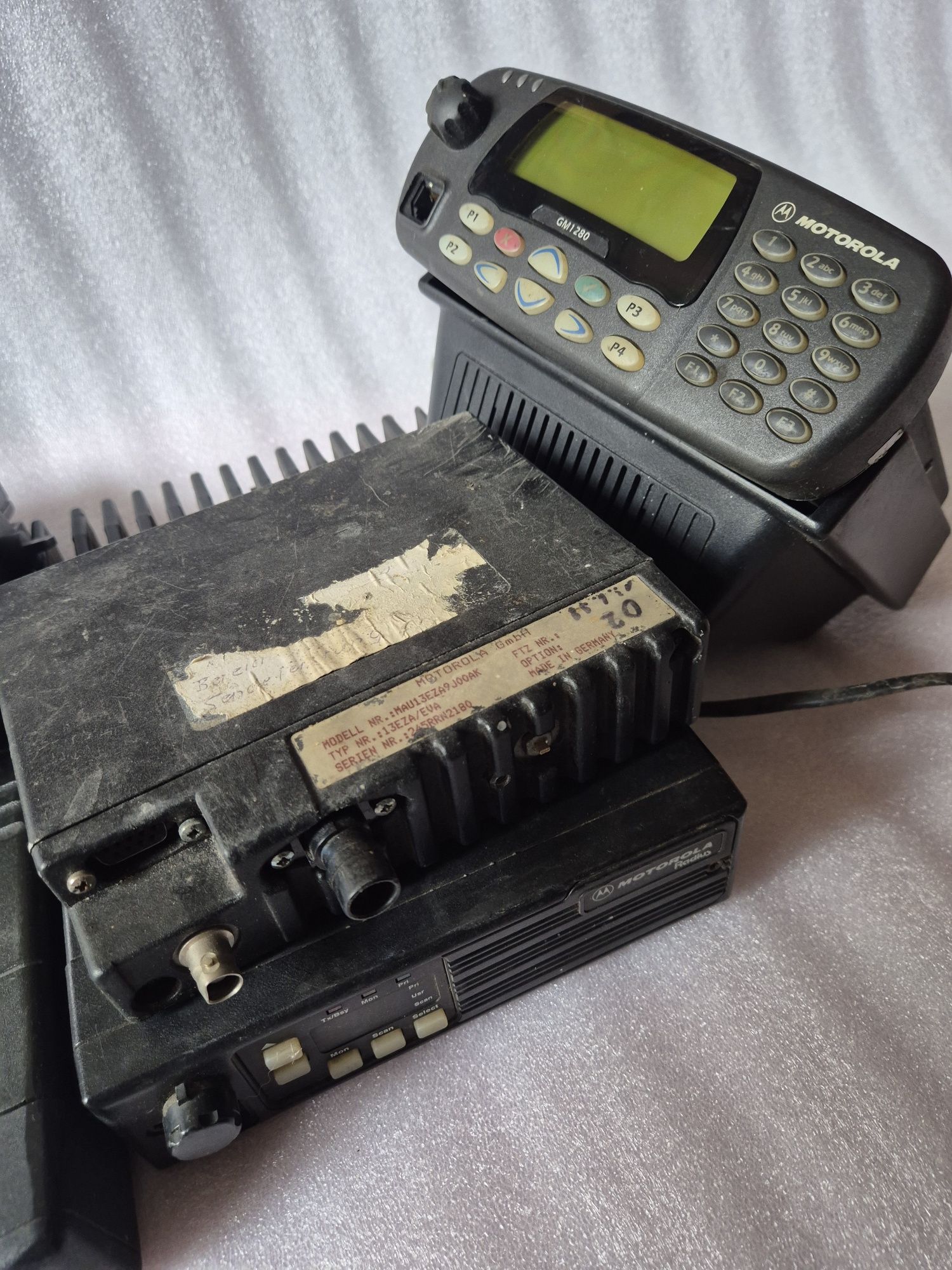 Radiotelefon Motorola Radius - mega zestaw!