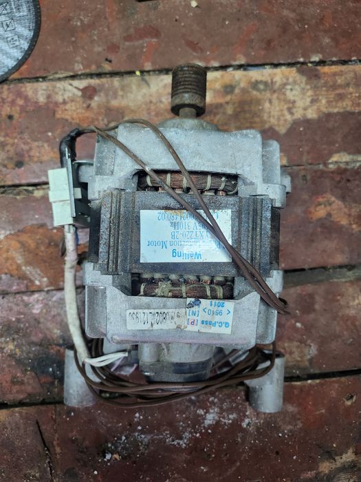 Двигун(мотор) для пральної машини Hotpoint-Ariston