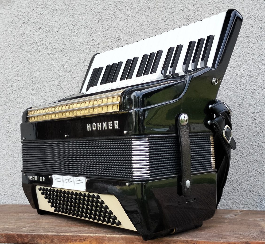 Akordeon Hohner Verdi II M 96 basów - super stan