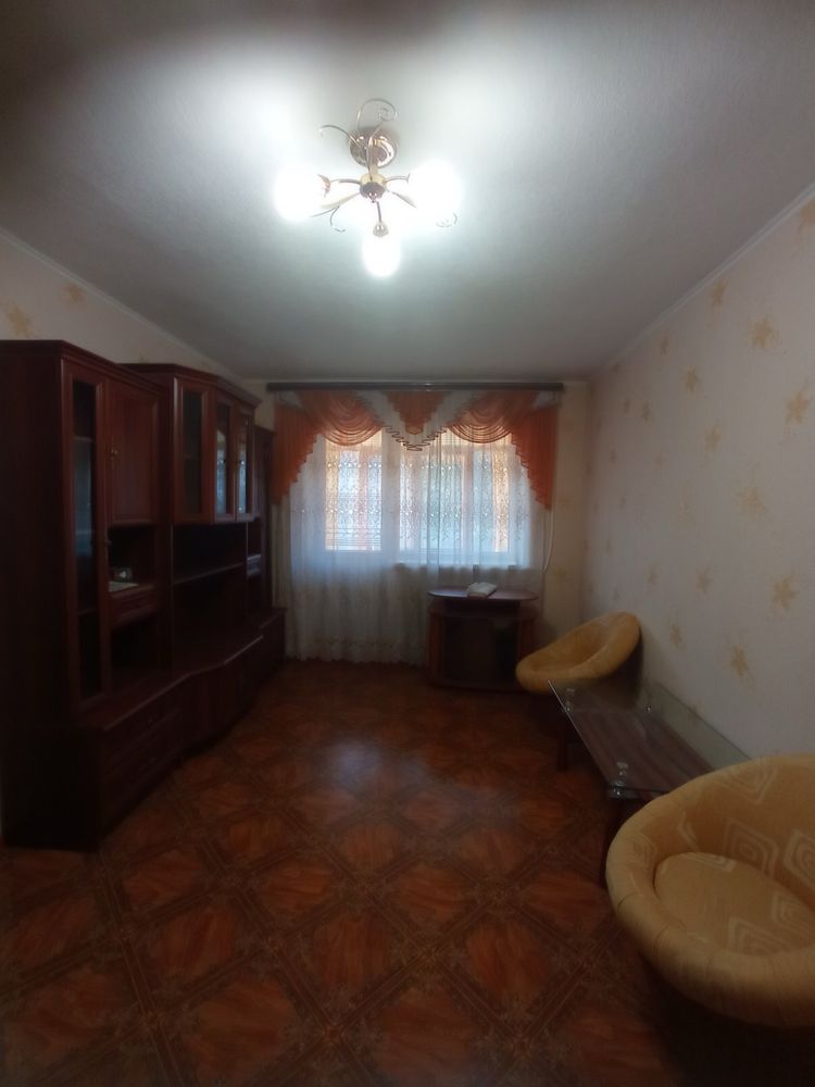 АН Продам двухкомнатную квартиру на Полигоне