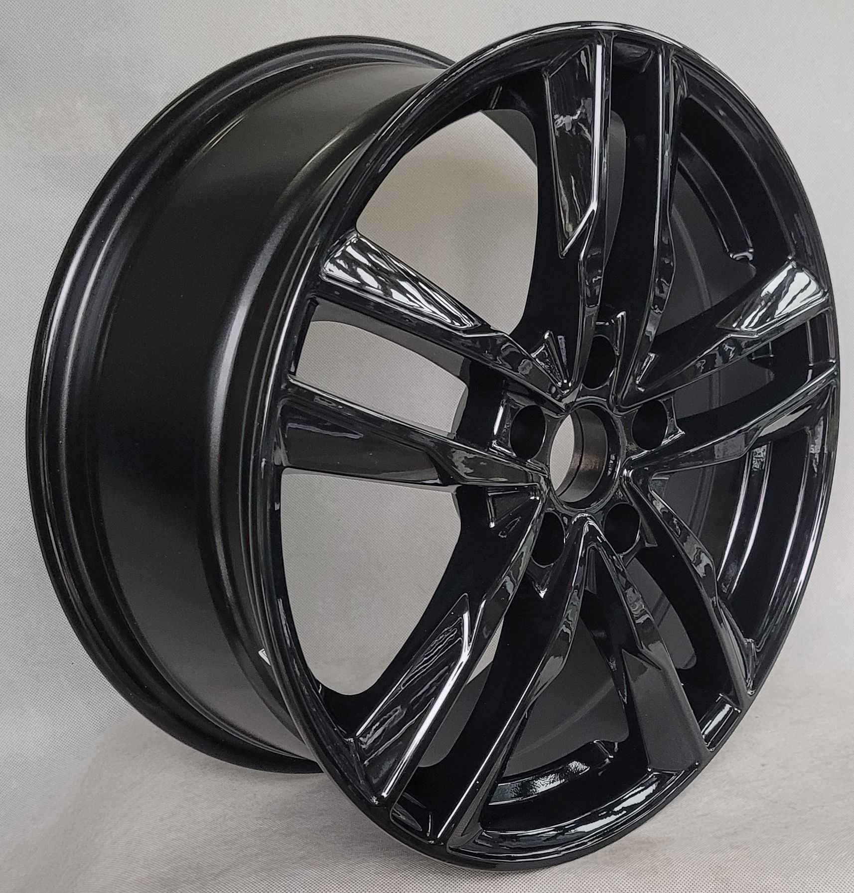 Felgi 18 5x108 Ford Mondeo 5 Focus 4 Kuga3 Edge S-Max Volvo V40 XC60