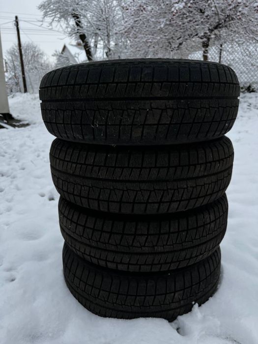 Продам шини R13,бріджнтстони,стан нових