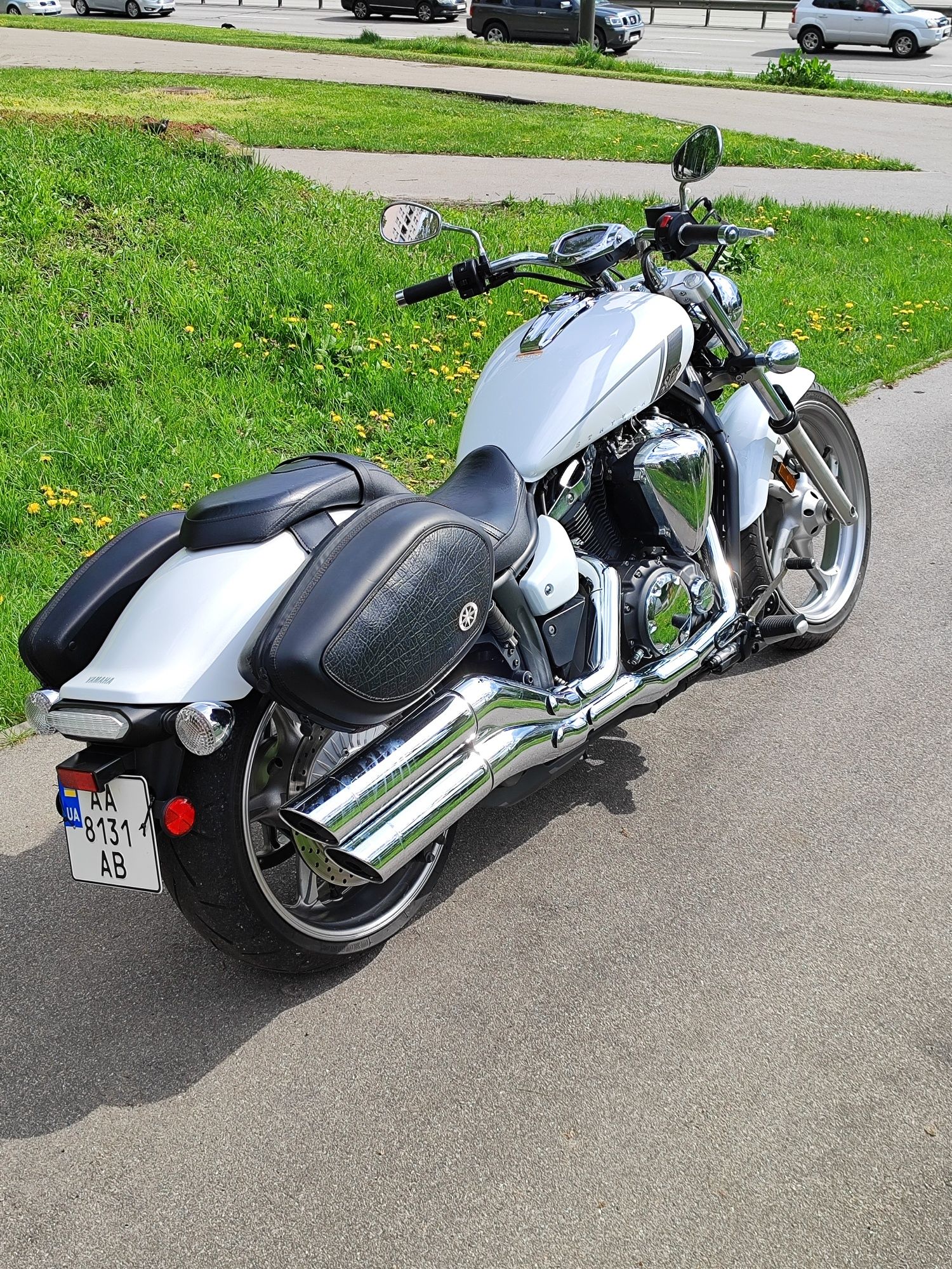 Продам  мотоцикл yamaha xvs 1300 stryker  2013рік 3207пробіг