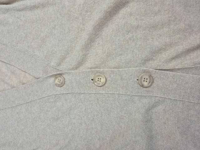 Kardigan Sisley beżowy S wełna długi zapinany z paskiem