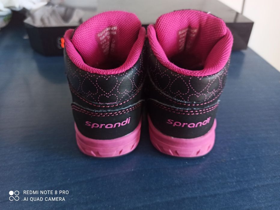 Buciki adidasy sportowe sprandi dziewczynka