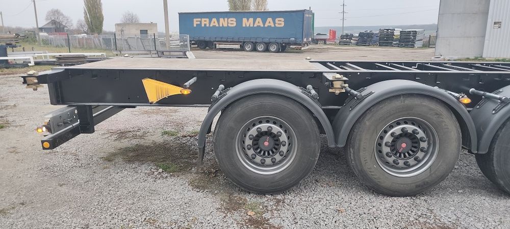 Контейнеровоз 2017р під 20 40 45 футові контейнера  саф інтракс