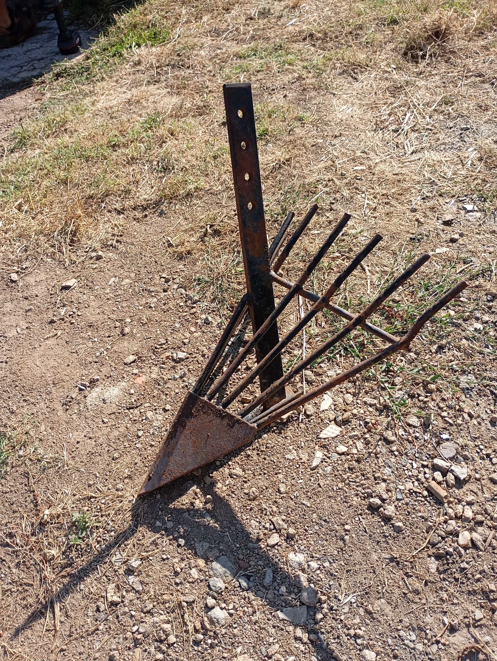 Arrabcador de batata para moto-enxada ou moto-cultivador
