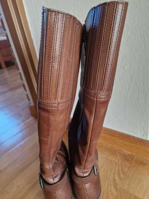 Kozaki  rozm.40 Lasocki skóra naturalna