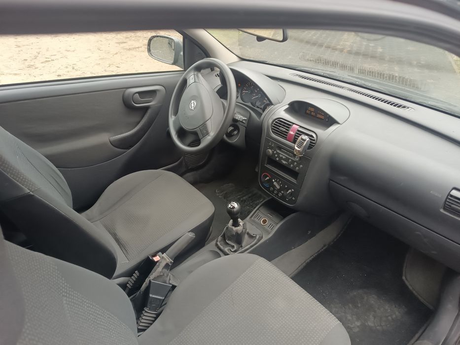 corsa c  2002 r PRZEBIEG 93 TYŚ KLIMA