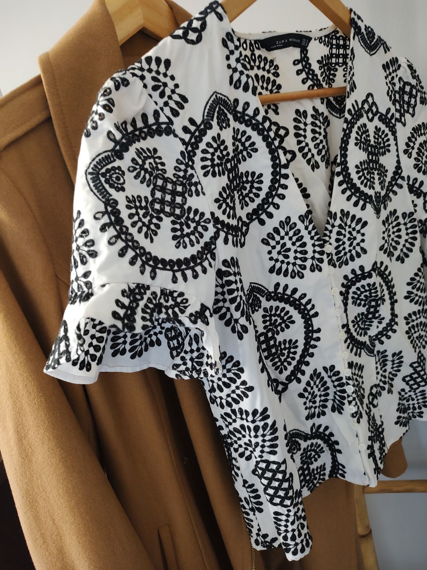 Piękna elegancka bluzka Zara