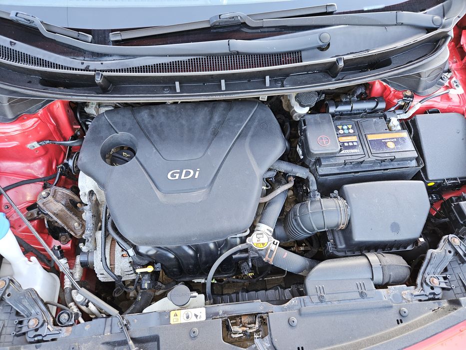 Hyundai i30 2015r  1.6 benzyna