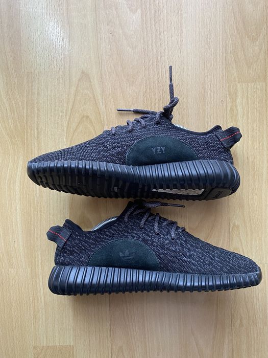 Yeezy 350 pirate black