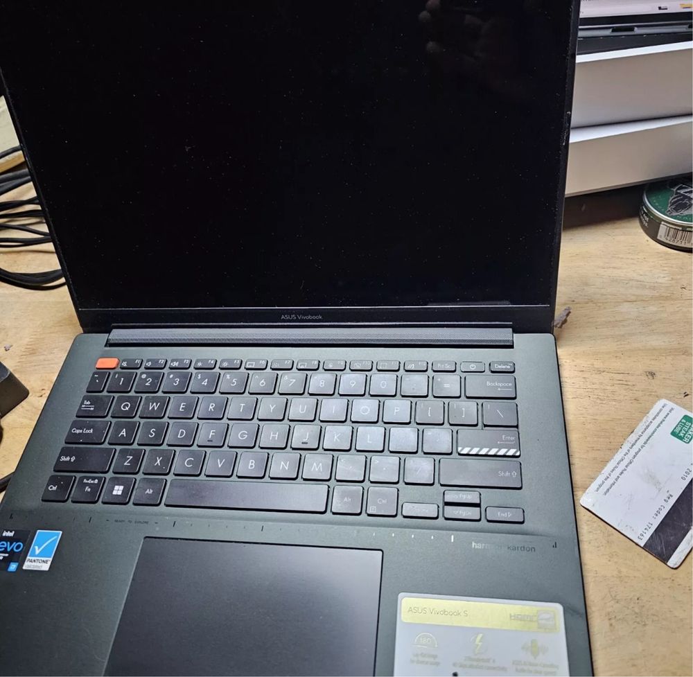 Asus Vivobook S14X intel core i7 12th Gen, 2.30GHz, 512SSD, ram12gb.