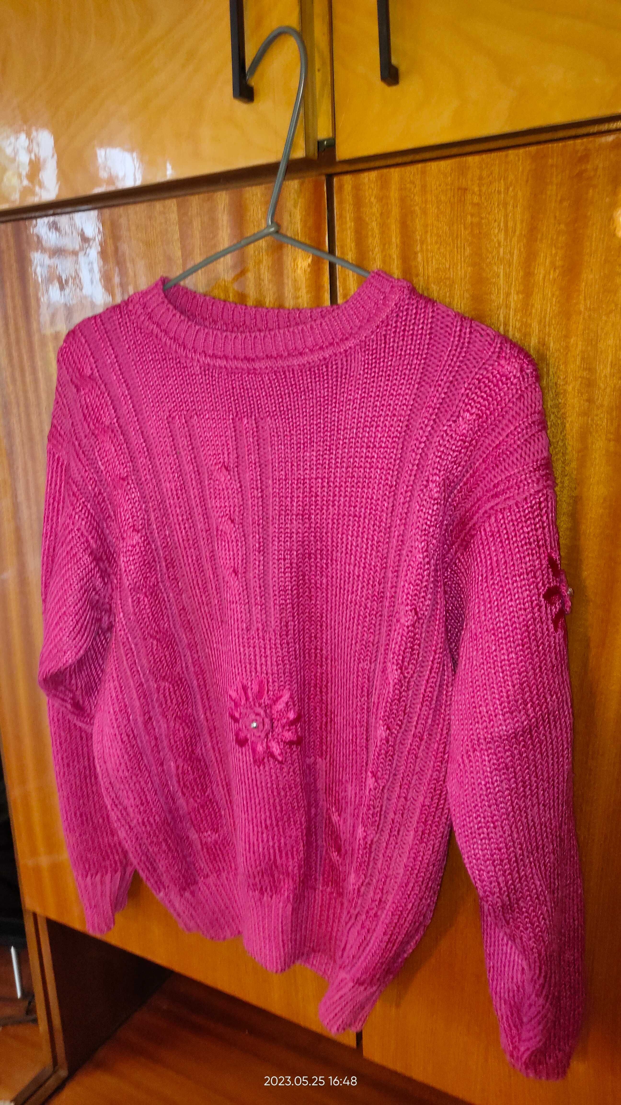 Sweter rozmiar L stan bdb