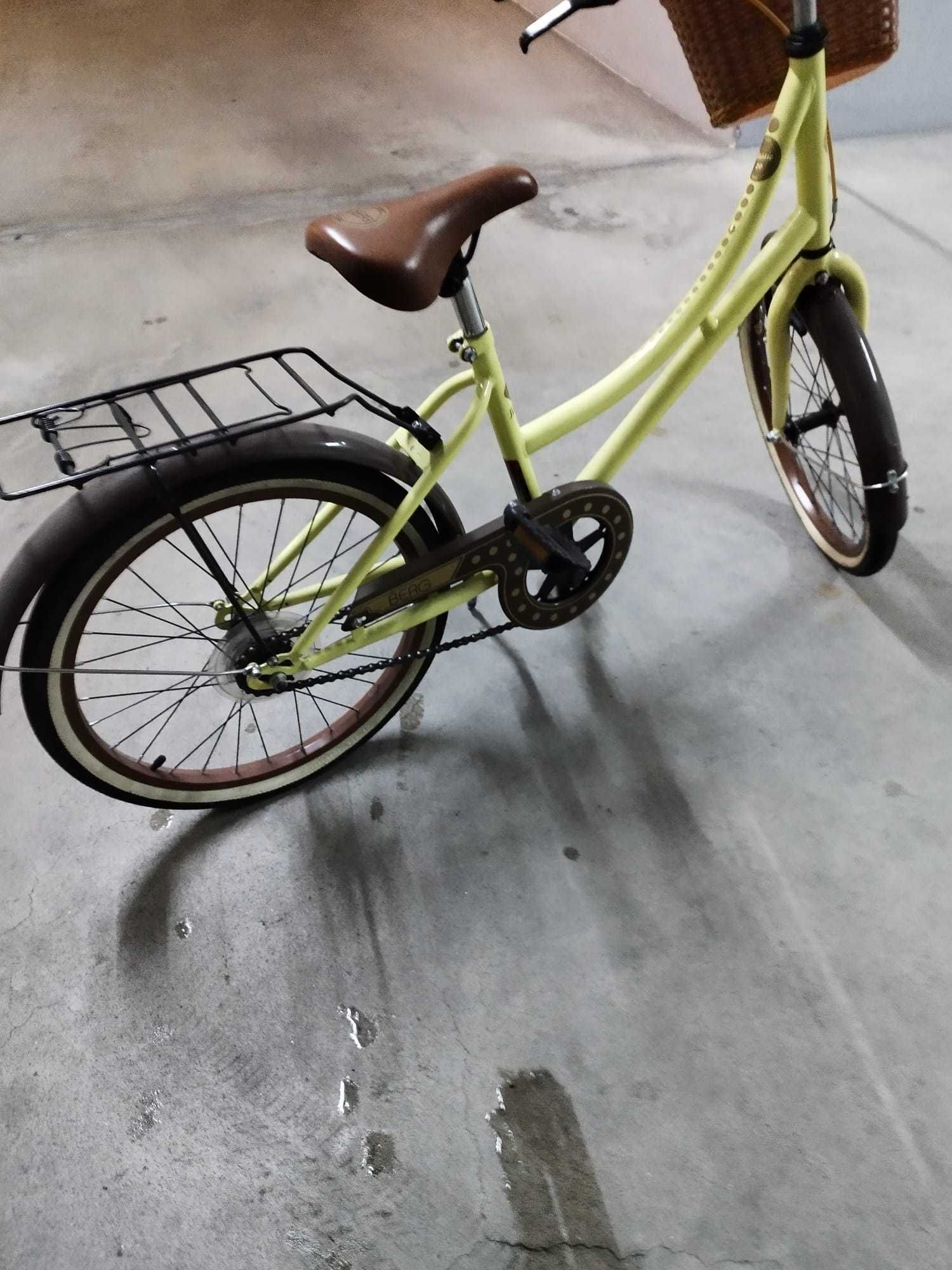 Vendo bicicleta Berg como nova