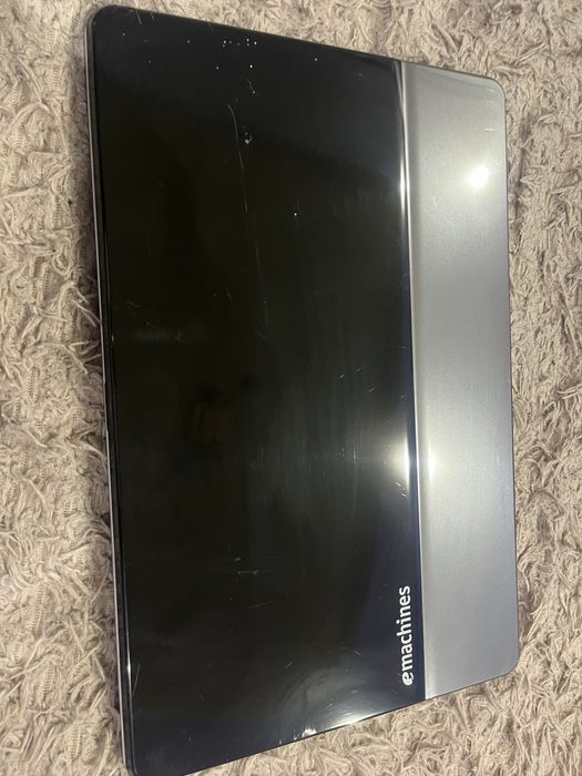 Ноутбук Emachines від Acer