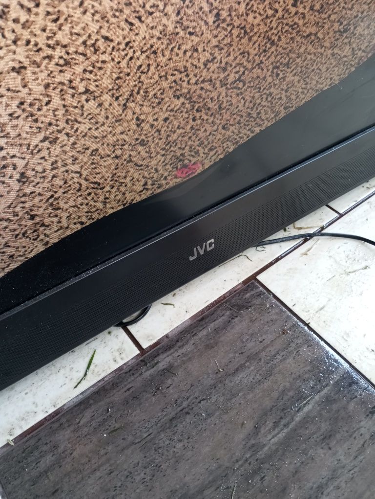 Telewizor  jvc 37 cali