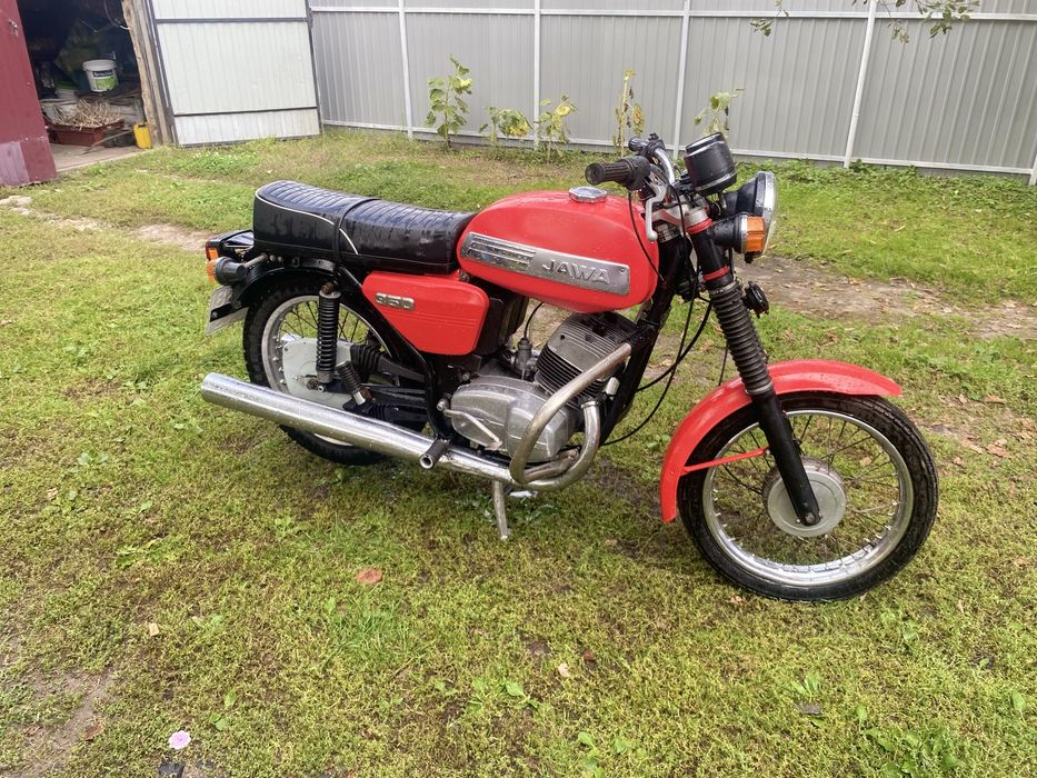 Ява 638 з мотором 634 ,заводиця, димить, їде!!