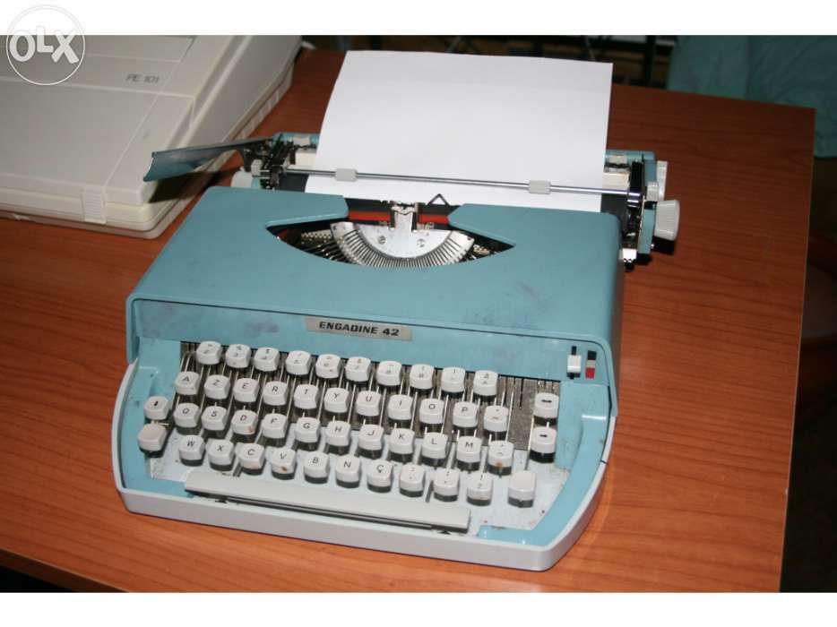 Máquina Escrever Engadine