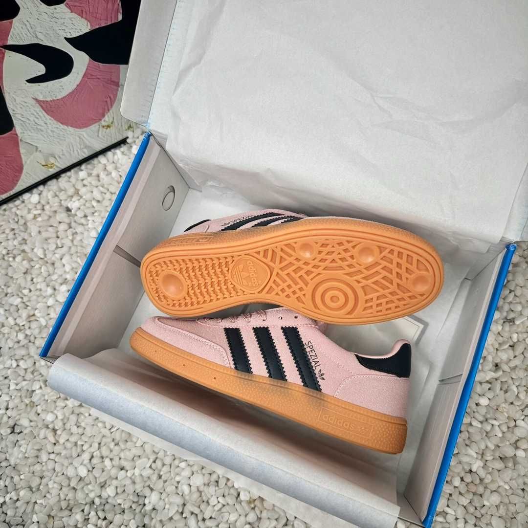 Buty codzienne adidasHandballSpezial Pink Espadryle R.37