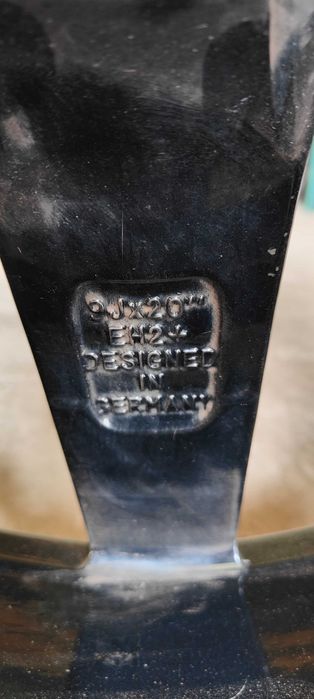 MB Design KV 1 (Brylantowy, Czerń, ) 20 cali