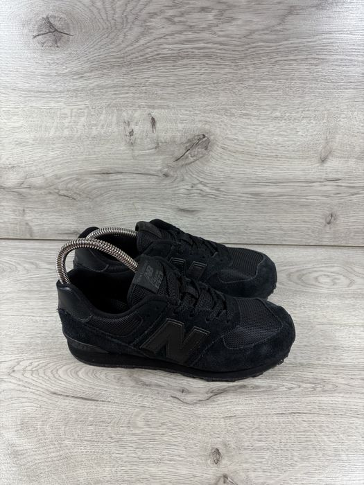 New Balance 574 Black жіночі кросівки 37 розмір