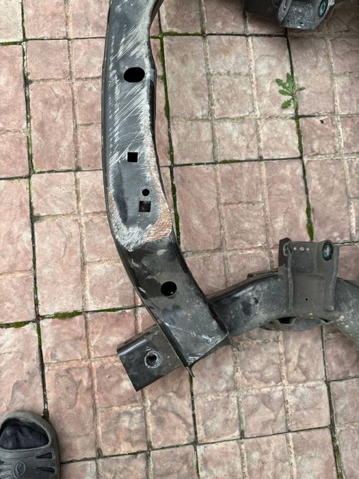 Подрамник/підрамник Dodge Charger/Challenger, Chrysler 300, 68185029AA