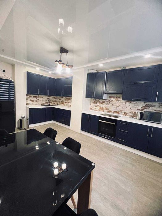 Оренда 3кім.квартири вул.Уляни Кравченко