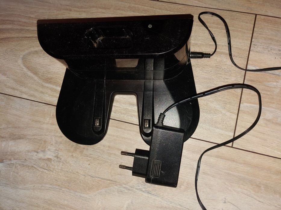 ILife V7s Plus stacja dokująca z zasilaczem