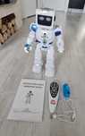 Interaktywny robot Elefun napędzany wodą