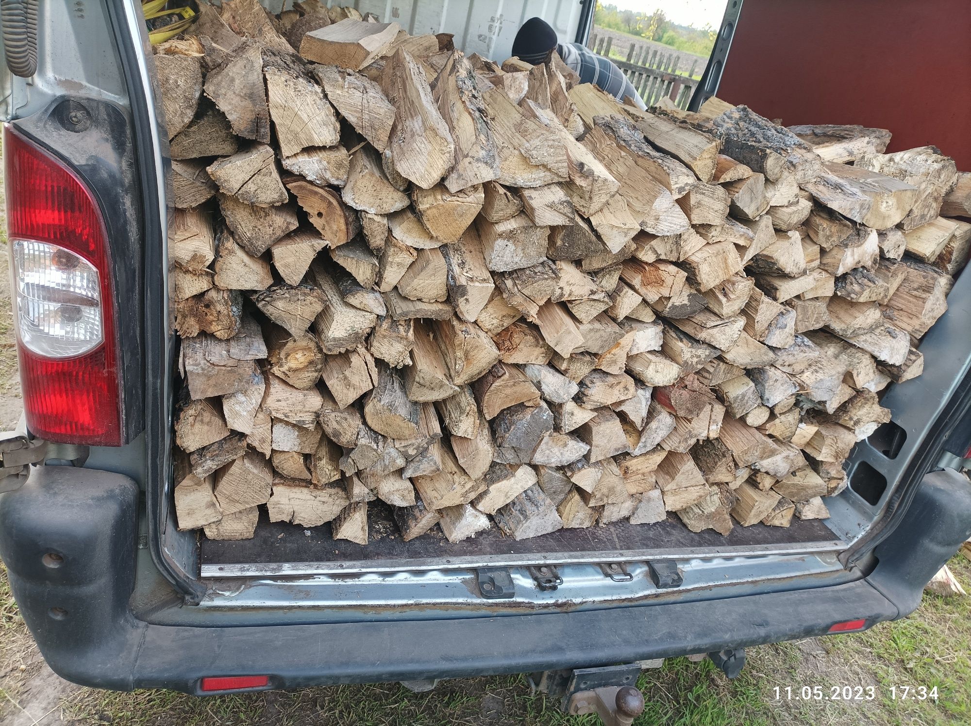 Продам дрова порубанные.