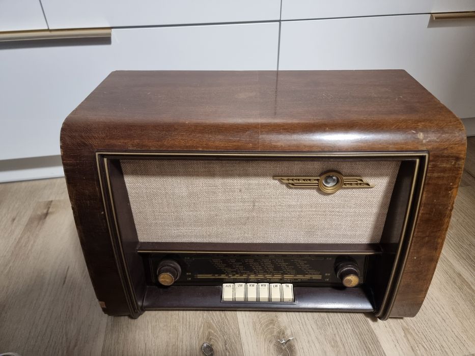 Radio lampowe Loewe Opta