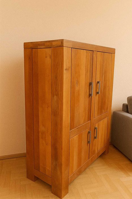 Wysoka komoda drewniana dębowa, kredens, regał import