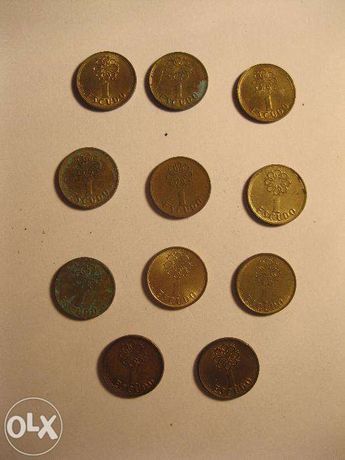 11 moedas de 1$00 (módulo menor) de vários anos
