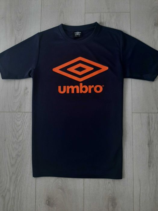 Koszulka piłkarska UMBRO. Rozmiar 164 cm
