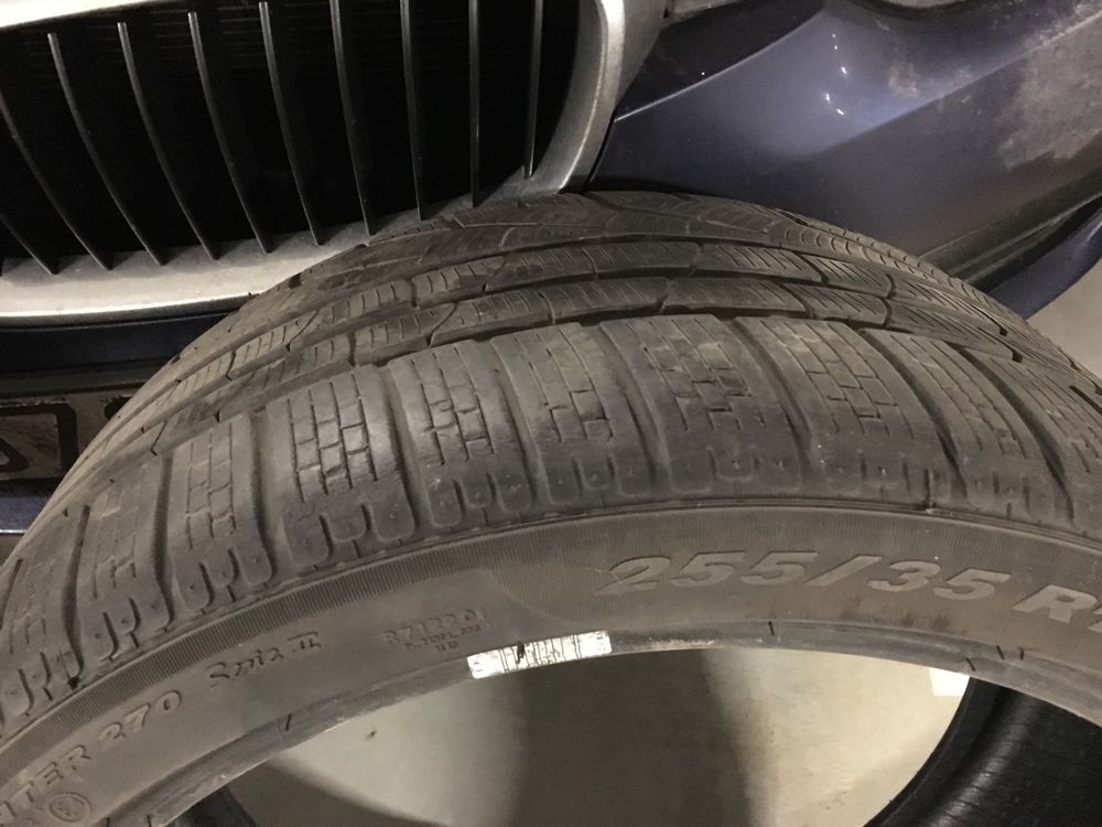 Opony Pirelli Sottozero Winter 255/35 R19