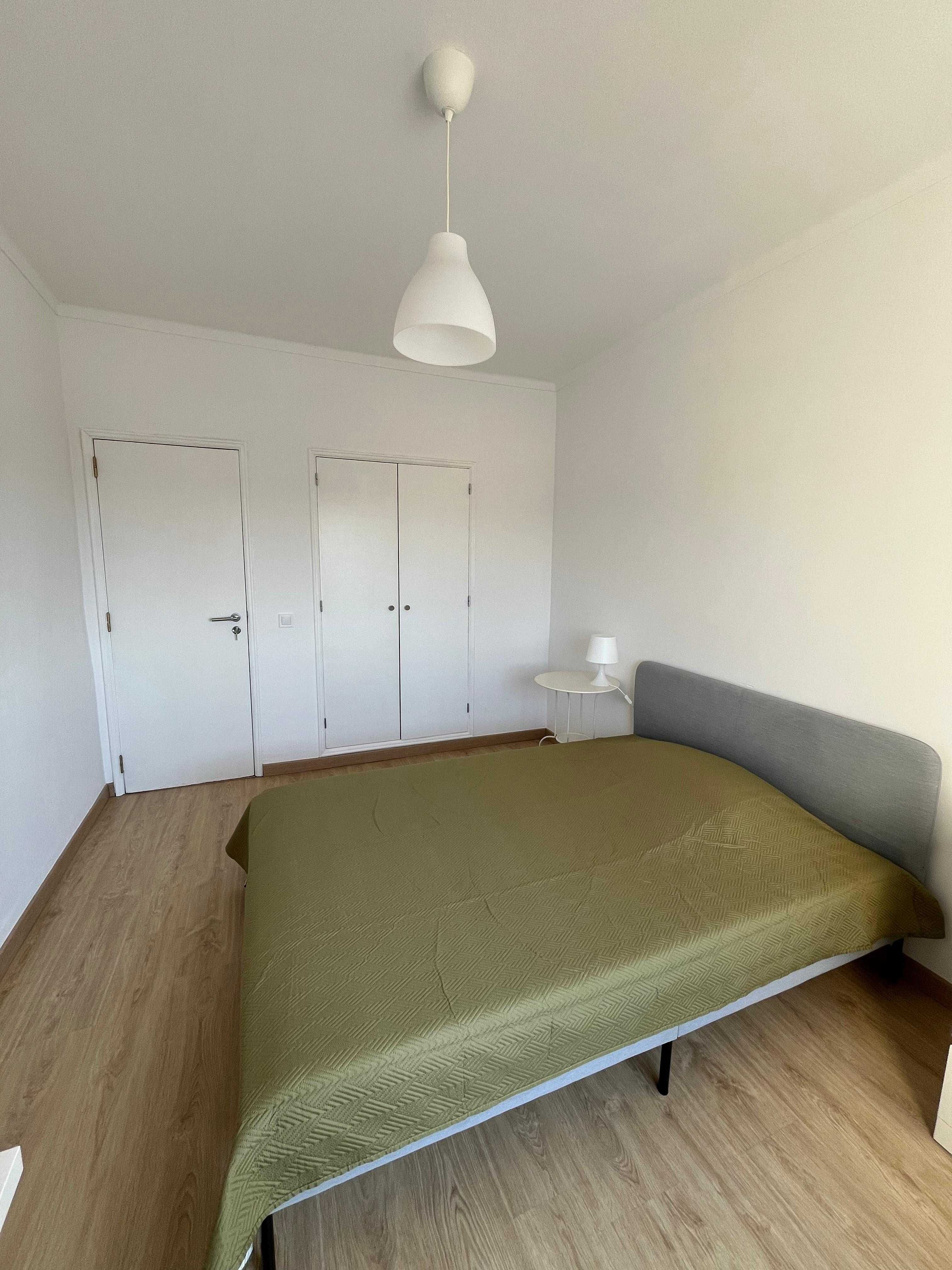 Quarto para arrendar em Setúbal a estudantes (Praias do Sado)