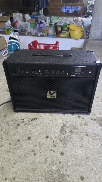 Coluna amplificada para guitarra