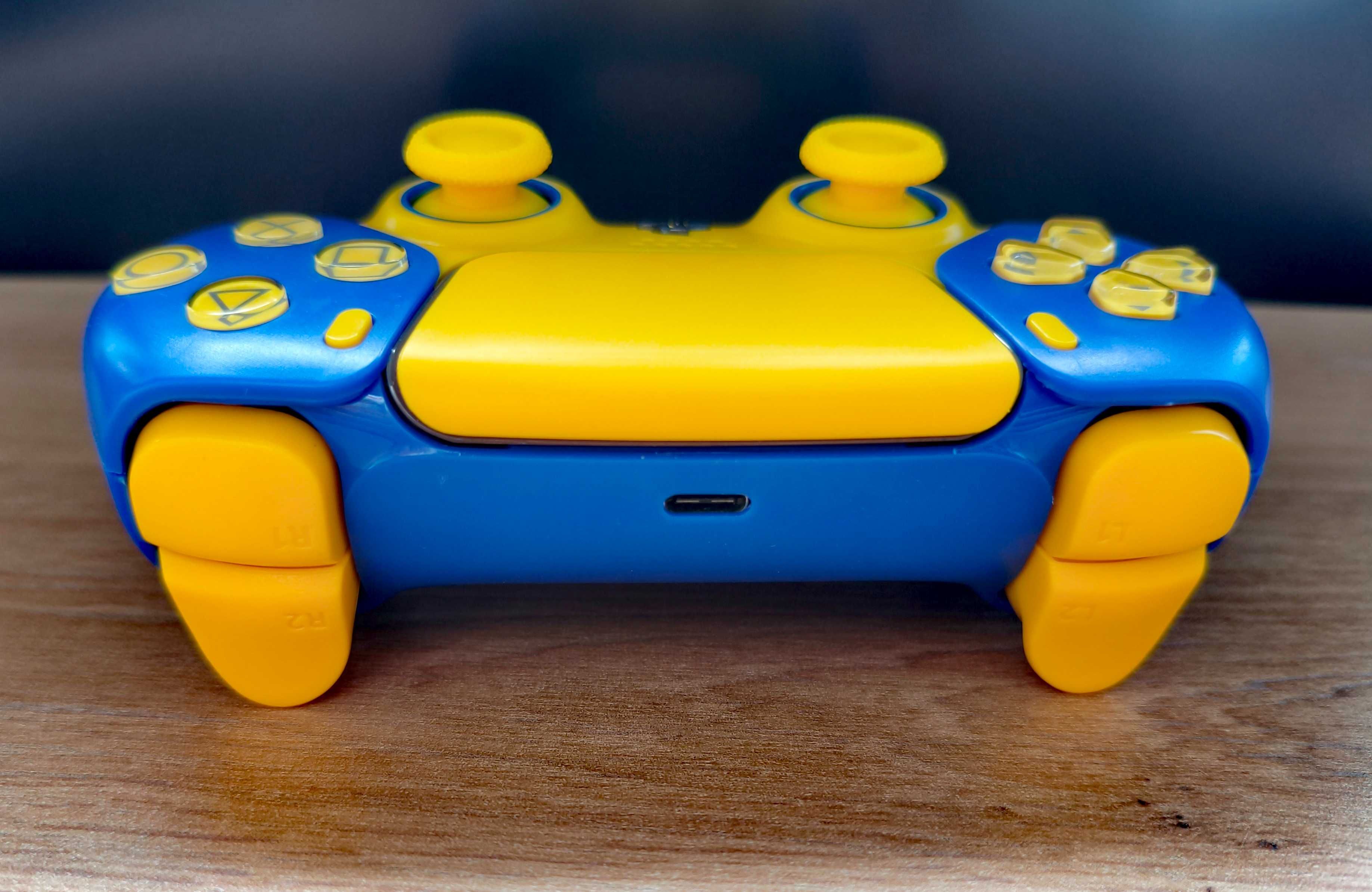Pad DualSense PS5 POKEMON Custom – analogi TMR