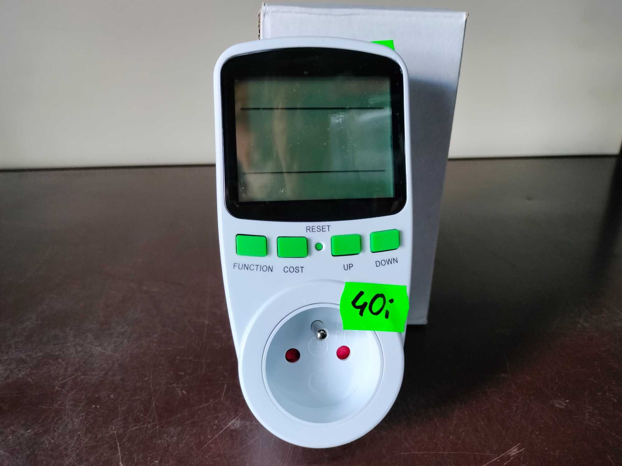 Programator czasowy wyłącznik cyfrowy TIMER do gniazda 230V