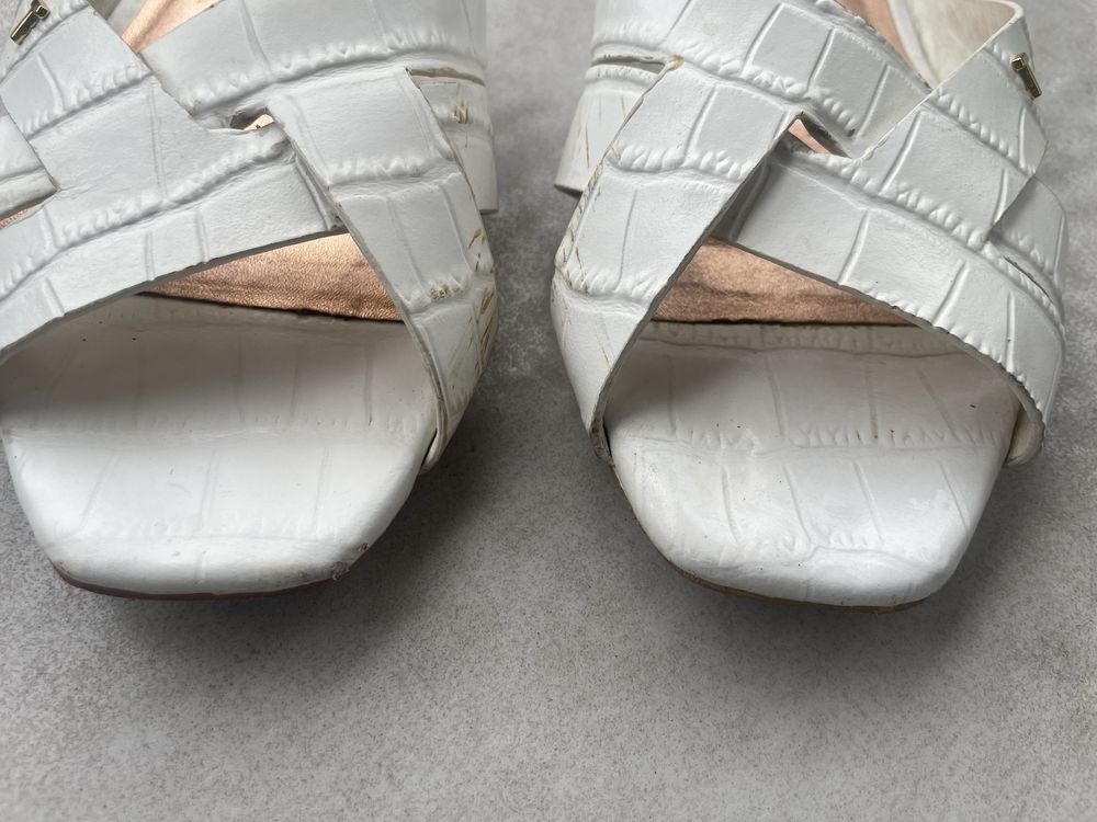 Ted Baker klapki skórzane skóra 36/37