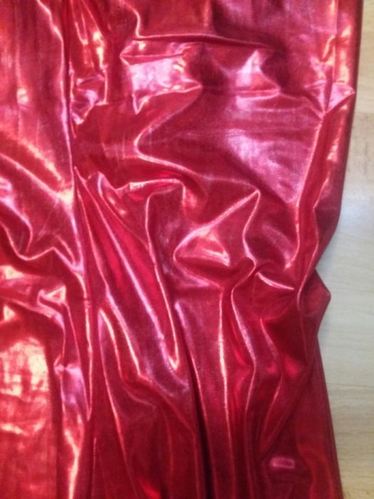 Kombinezon a la latex nowy