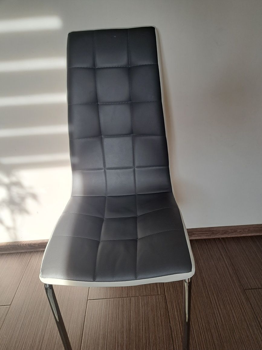 Krzesla Halmar tapicerowane